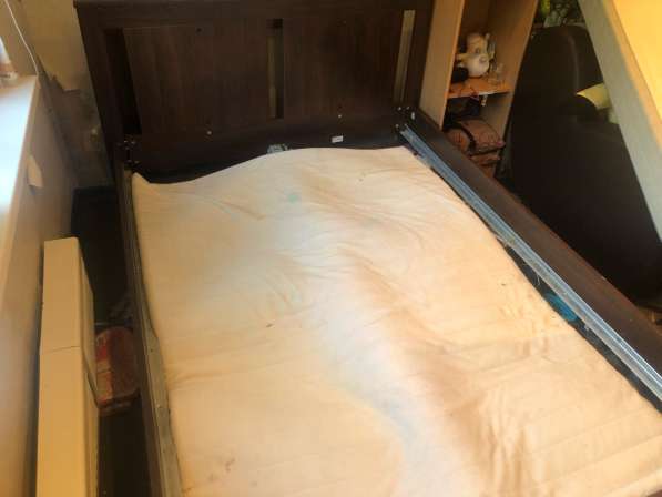 Каркас кровати + наматрасник в Мытищи фото 5