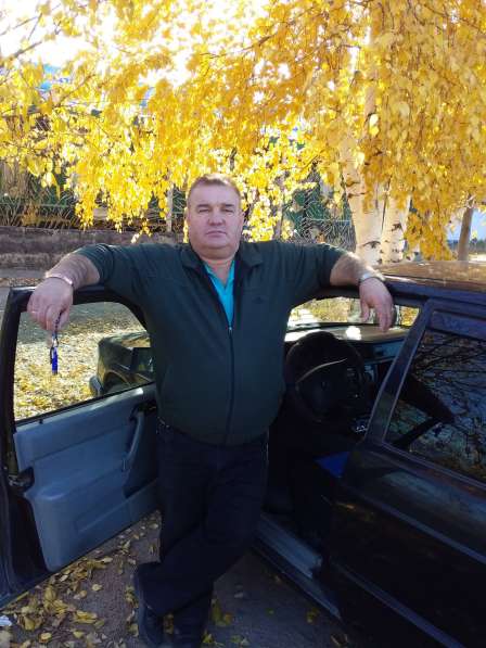 Николай елизаров, 50 лет, хочет пообщаться