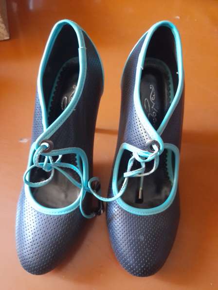 Продаётся женская обувь 39-36 размер в Ленинск-Кузнецком фото 3