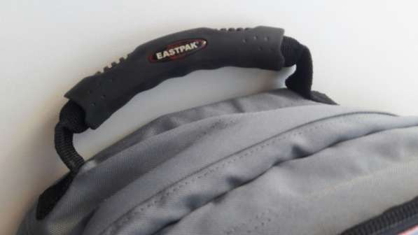 Продам фирменный рюкзак EASTPAK в фото 5