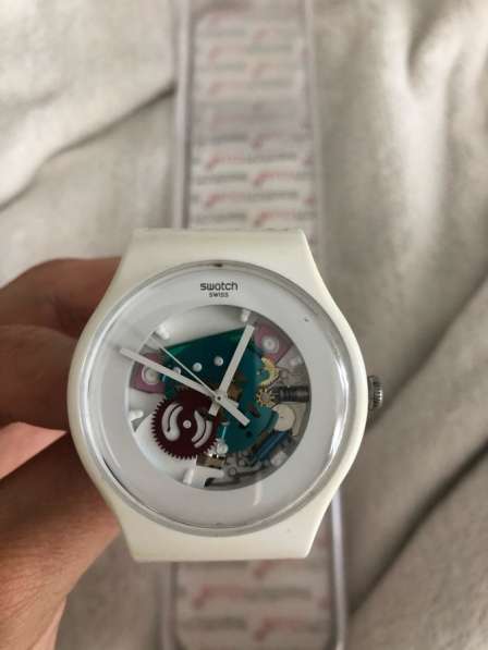 Часы swatch white lacquered в Мытищи