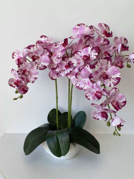 Композиция из силиконовый орхидеи в Елеце фото 5