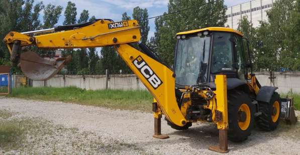 Продам экскаватор погрузчик JCB 3CX super,2013г, равноколес в Пензе фото 8