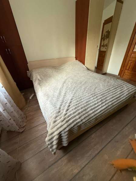 Кровать с матрасом 160 на 200 в Батайске