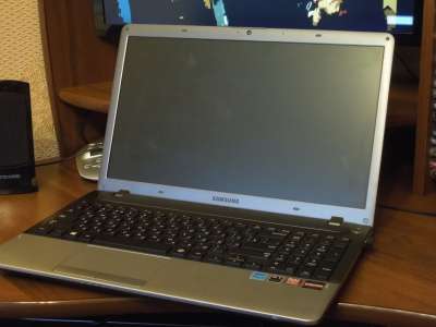 ноутбук Samsung NP355V5C