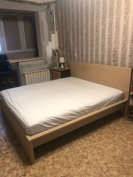 Кровать с матрасом 180*200 IKEA