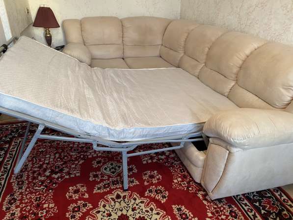 Продам диван б/у в Екатеринбурге