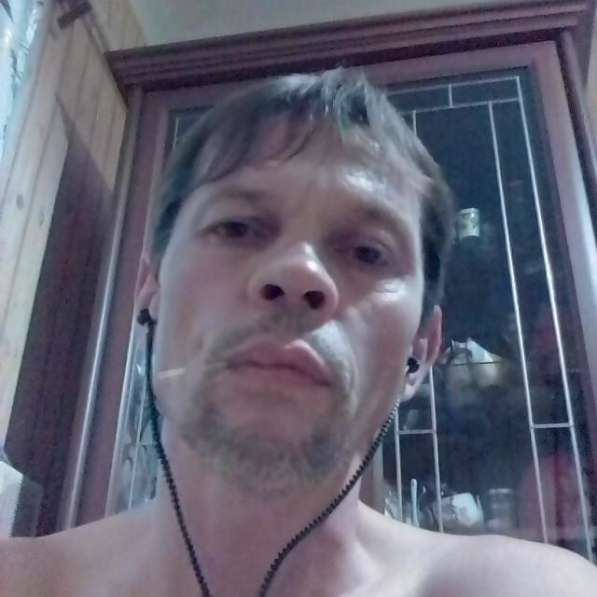 Дмитрий, 45 лет, хочет пообщаться