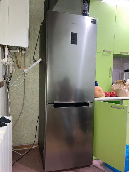 Продам холодильник Samsung в фото 3