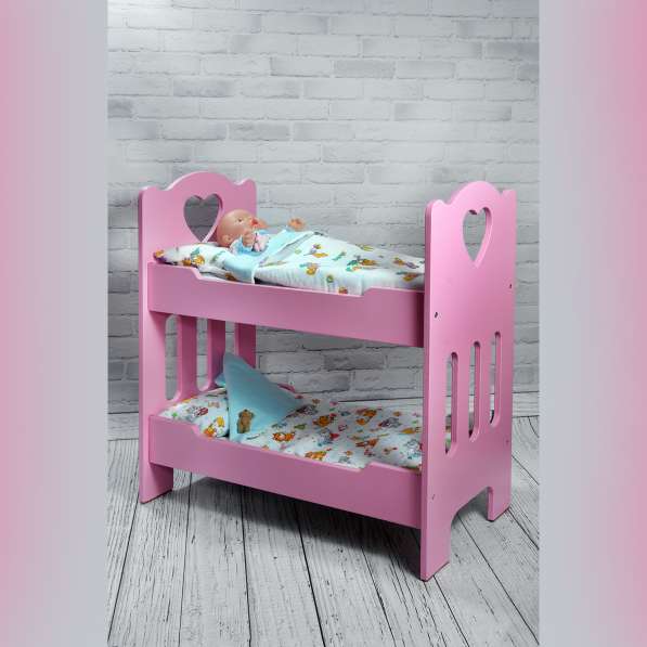 2-х ярусная деревянная розовая кроватка для куколки 50 см