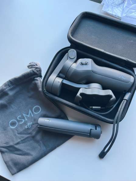 Стабилизатор DJI osmo mobile 3 combo