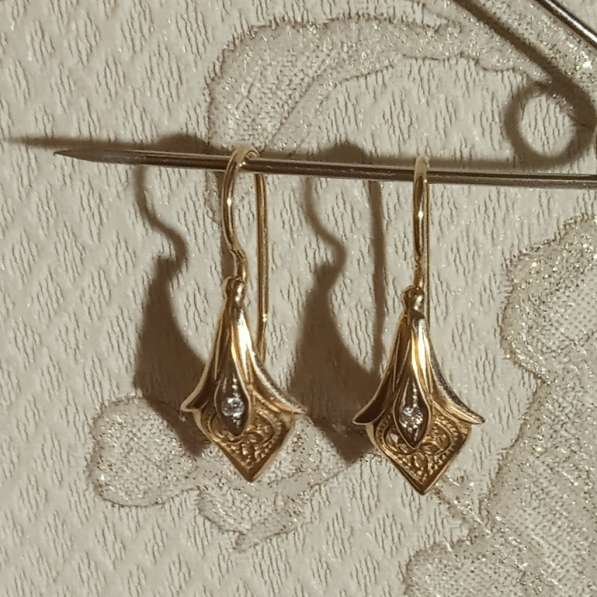 Золотые украшения: серьги с топазом/ жемчугом, кольцо в Нижнем Тагиле фото 9