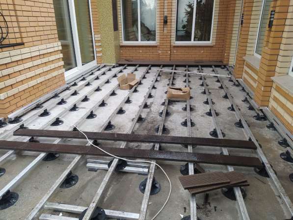 Плотник. Монтажник террасной доски из ДПК