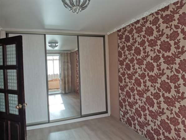 Продается 3-х комнатная квартира, ул Челюскинцев, 102к1 в Омске фото 17