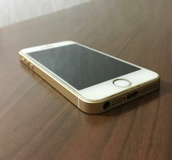 IPhone SE 32 GB в Москве фото 4