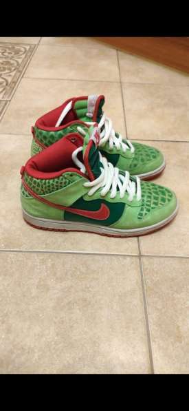 Nike Dunk SB High Pro Dr. Feelgood