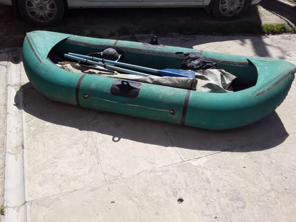 Лодка надувная 2-х местная в комплекте (2- весла, насос в Анапе фото 3
