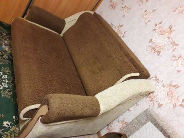 Продам мини-диван в отличном состоянии