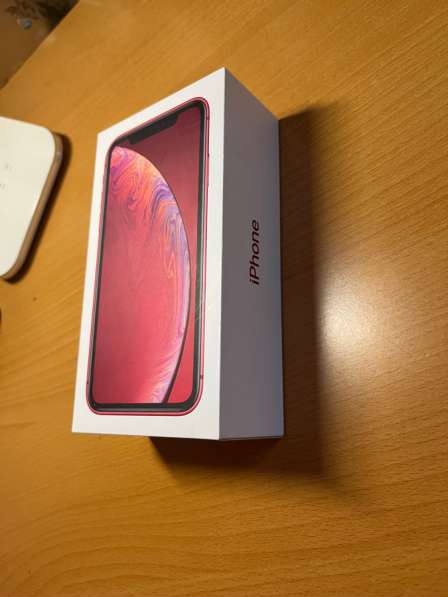 Apple iPhone XR 128 Gb red Москва