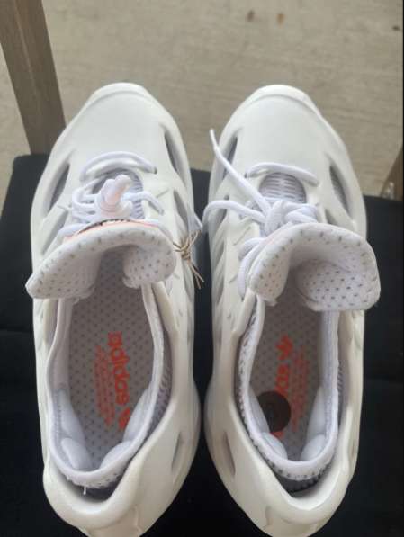 NEW Adidas Adifom Climacool Men's White Foam Sneakers в фото 7