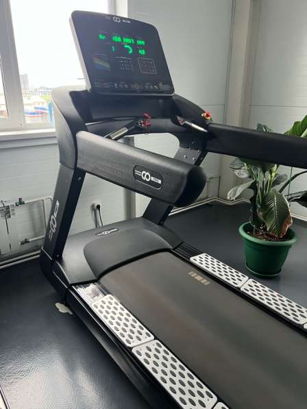 Беговая дорожка профисиональная в Красноярске