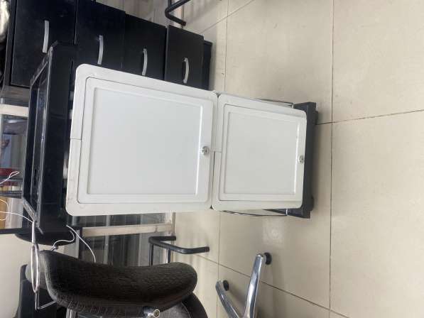 Тележка для парикмахера