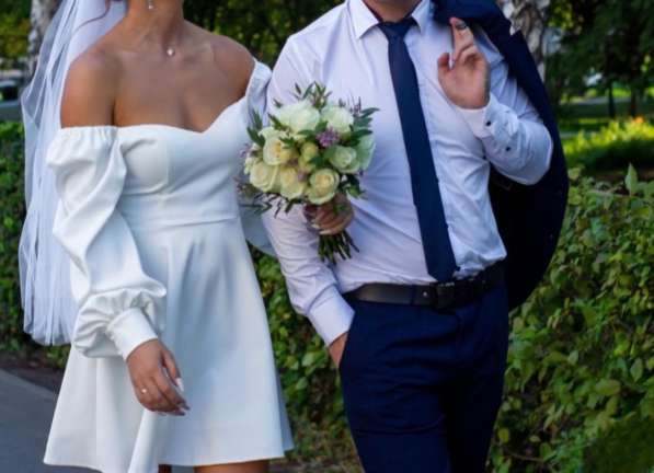 Свадебное платье 44 р в Новосибирске фото 6