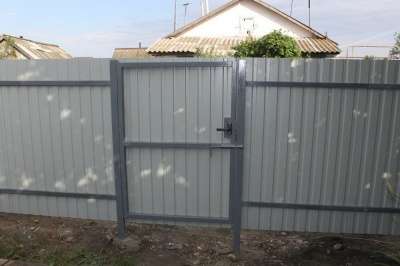 Забор из профнастила в Ульяновске фото 8