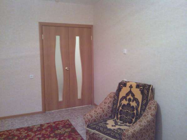 Срочно сдам двух комнатную теплую и светлую квартиру в Томске фото 6