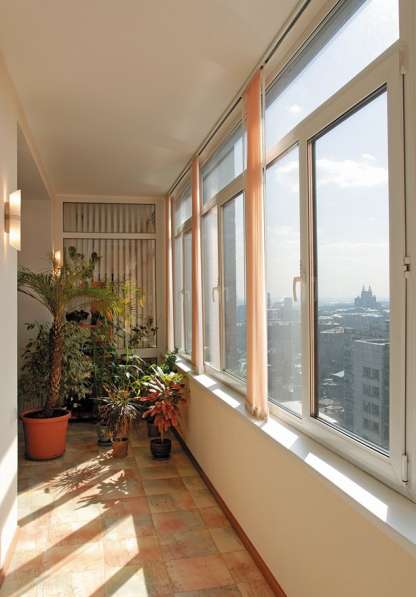 Остекление и утепление балконов и лоджий в Москве фото 6