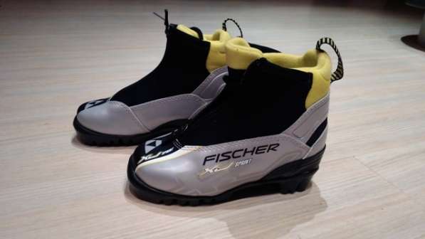 Продаю новые детские лыжные ботинки FISCHER в Москве фото 4