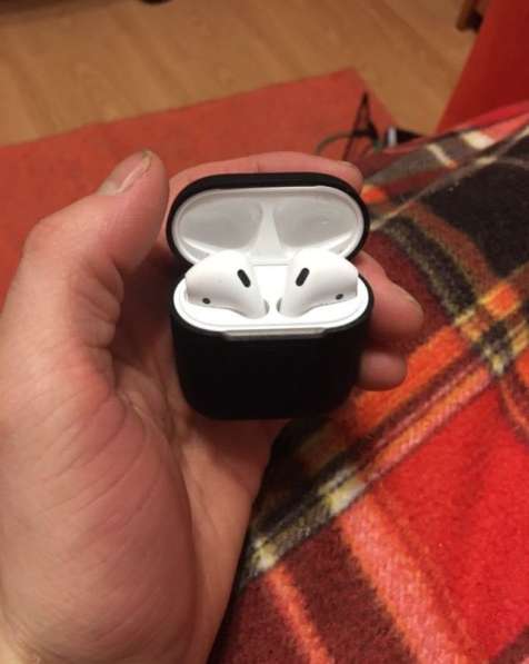 AirPods 2