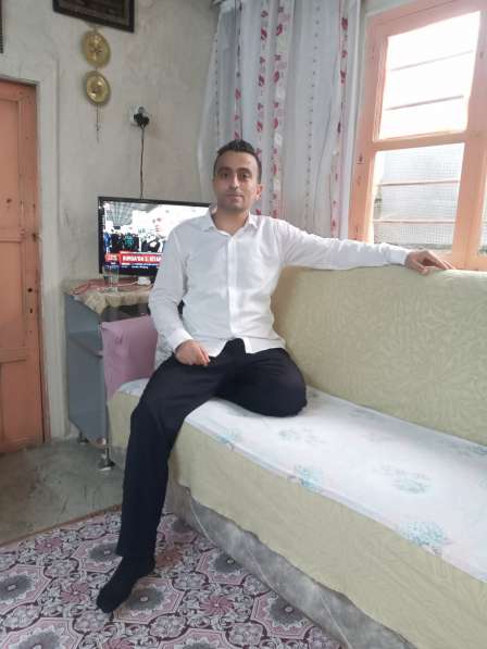 Mustafa, 37 лет, хочет пообщаться – любовь