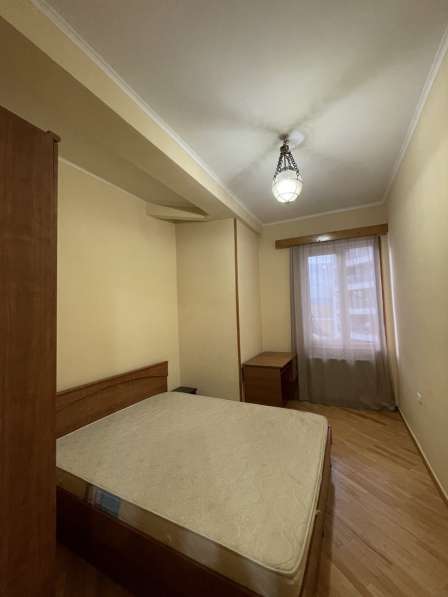 Сдаётся 3 комнатная квартира в Тбилиси в фото 11