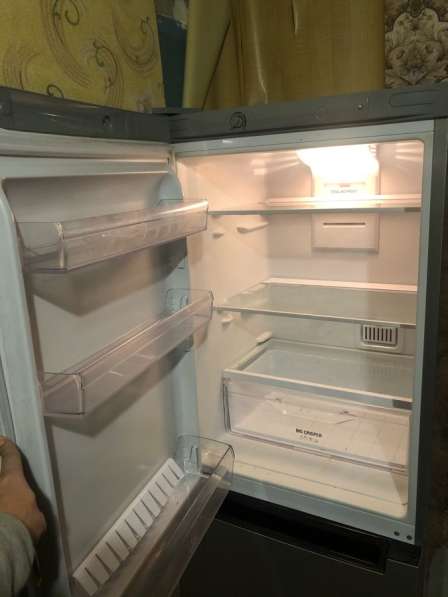 Холодильник indesit в Благовещенске фото 3