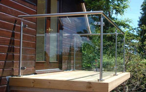 Изготавливаем ступени стеклянные, ограждение для балконов в фото 3