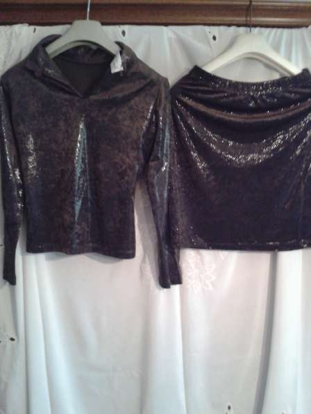 Комплект юбка и топ благородно коричневый цвет размер 44 в Севастополе