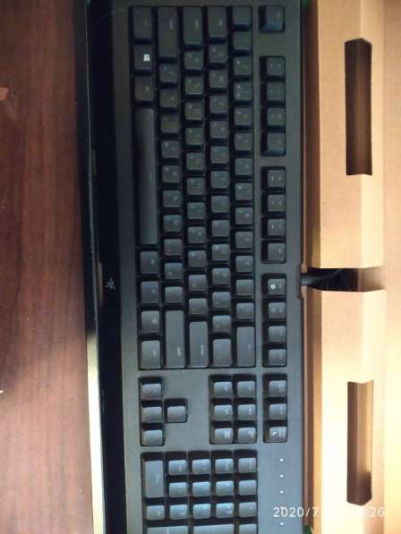 Продам Клавиатуру