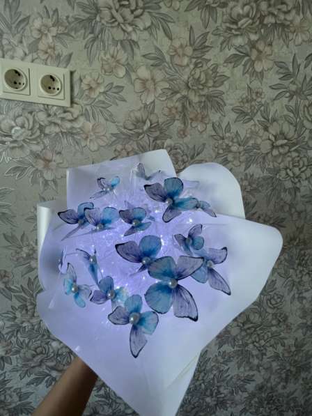 Букеты из бабочек в Новосибирске