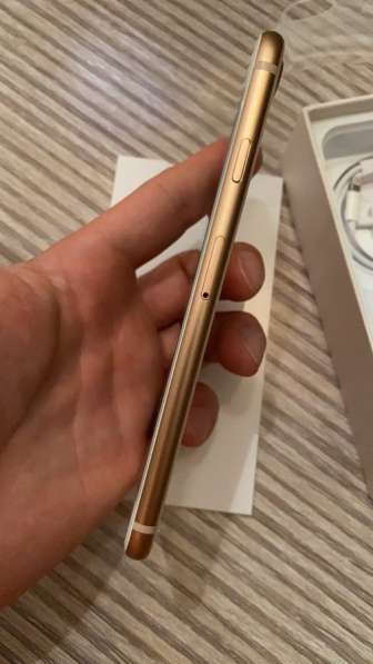 Apple iPhone 8 Gold в Южно-Сахалинске фото 5