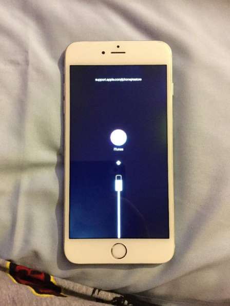 Apple iPhone 6 Plus - 64GB - Silver (Unlocked) Smartphone