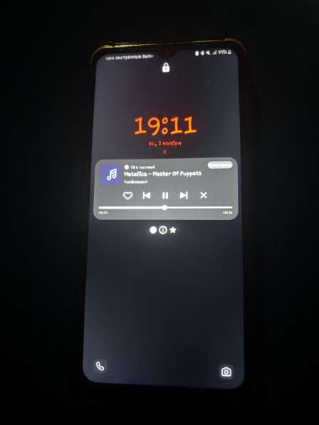 Продам телефон в Барнауле