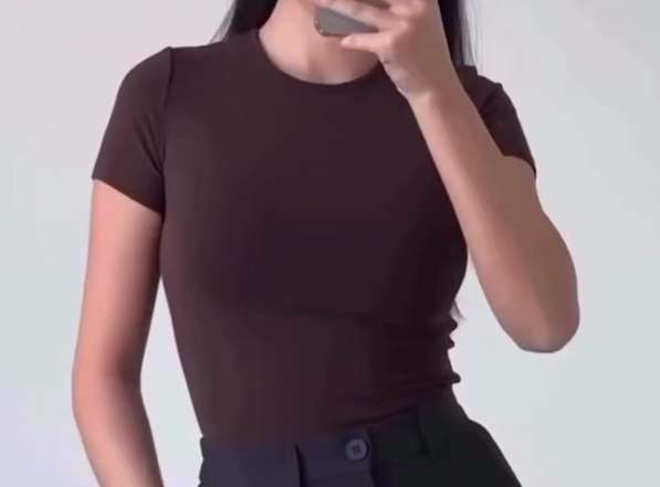 Продам Облегающие футболочки «Скимс» в Челябинске