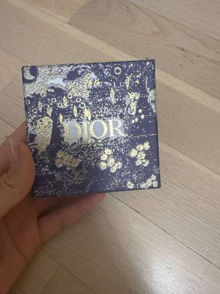 Фенечка Диор