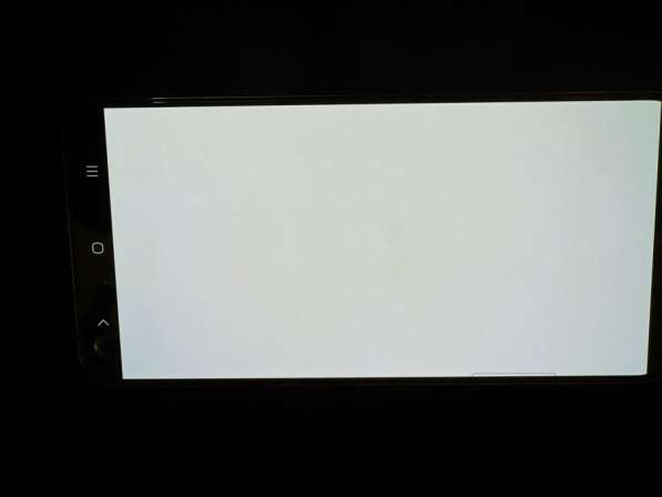 Телефон Samsung galaxy s22+ в Москве