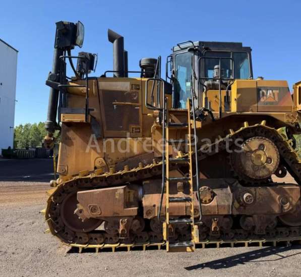 Бульдозер Caterpillar D10T2 в Санкт-Петербурге фото 5