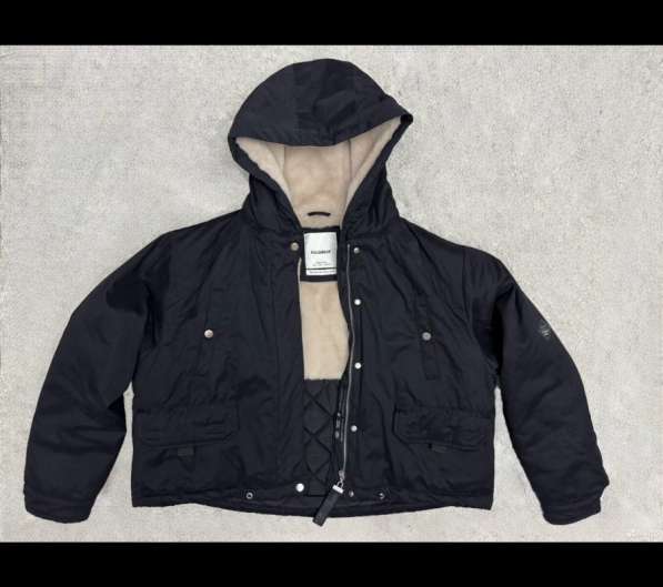 Куртка Pull&Bear (L)