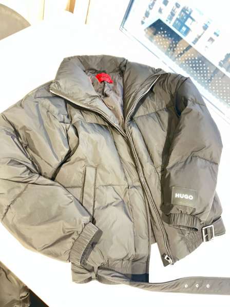Куртка HUGO BOSS в Москве