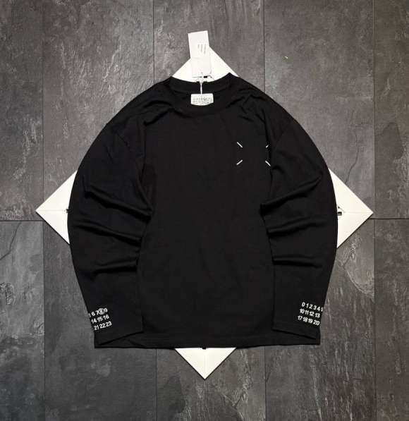 ЛОНГСЛИВЫ MAISON MARGIELA