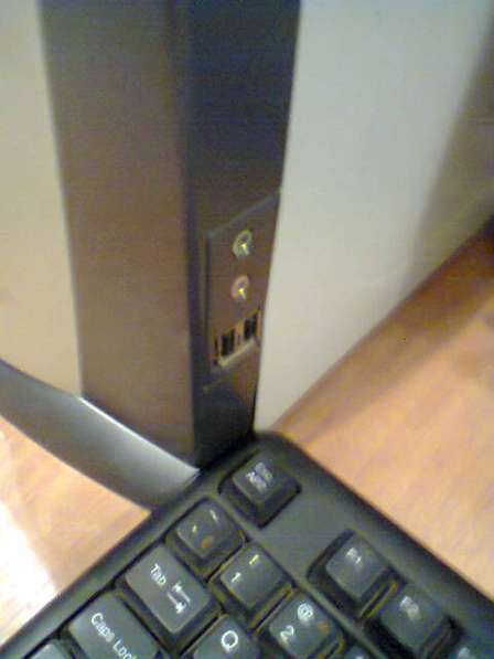 Монитор LG Flatron L1730S в Москве фото 8